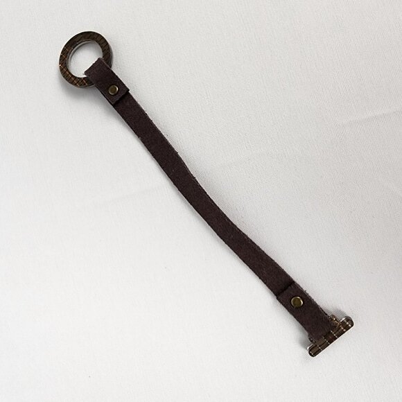 Color by amber brown toggle bracelet - Picture 6 of 7